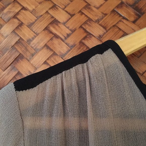 Peppercorn Sheer Boho 3/4 Sleeve Tunic Blouse - Picture 5 of 10